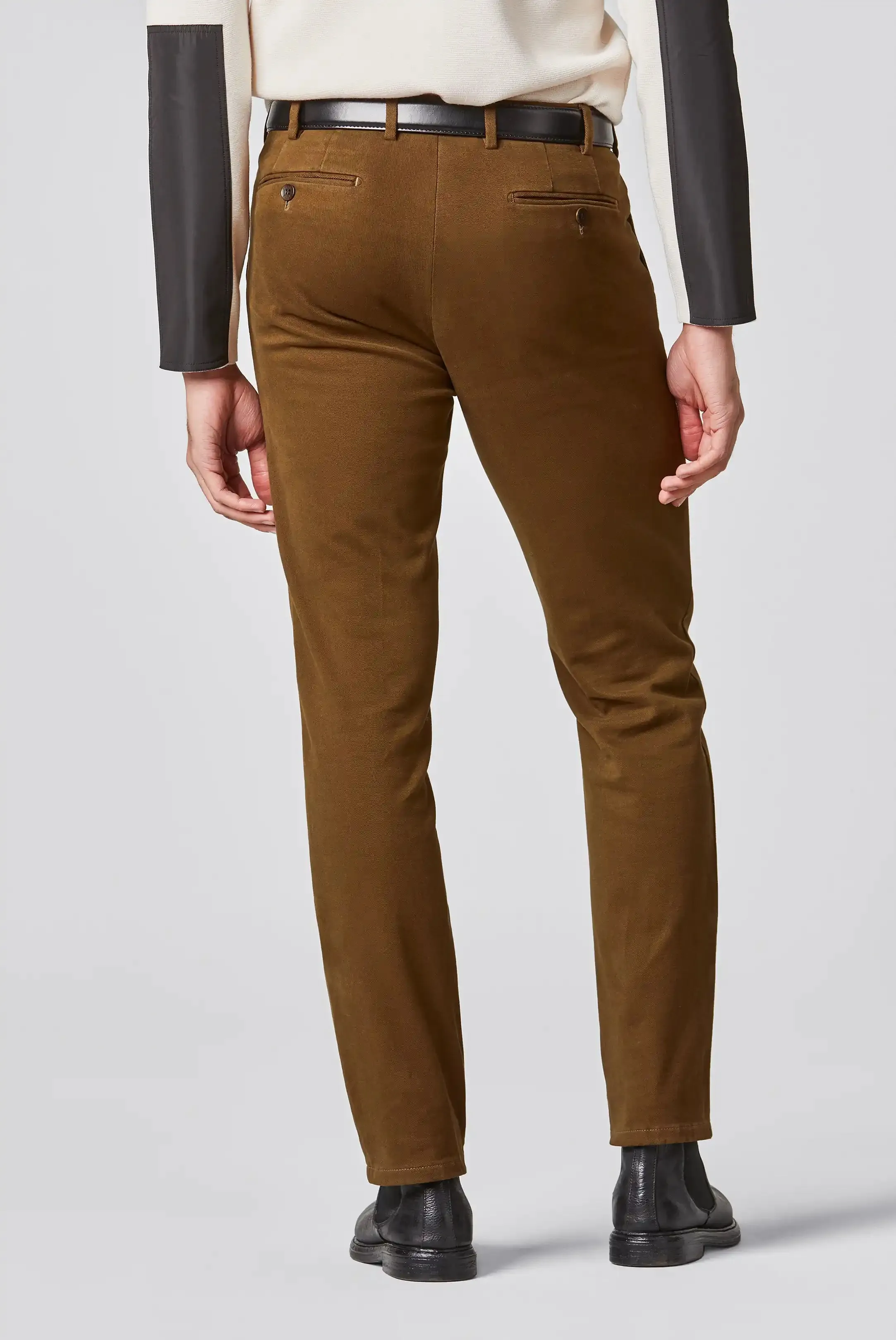 40% OFF - MEYER Exclusive Bonn Trousers - 8572 Luxury Twill Cotton Chino - Caramel - Size: 38 SHORT