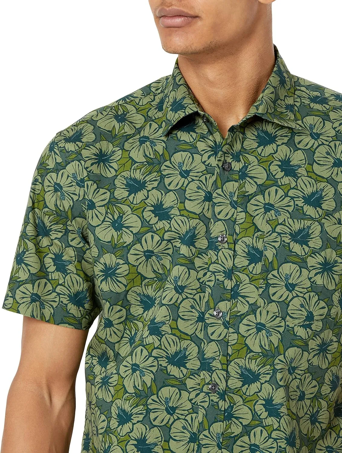 Amazon Essentials Men's Regular-Fit Short-Sleeve Print Shirt