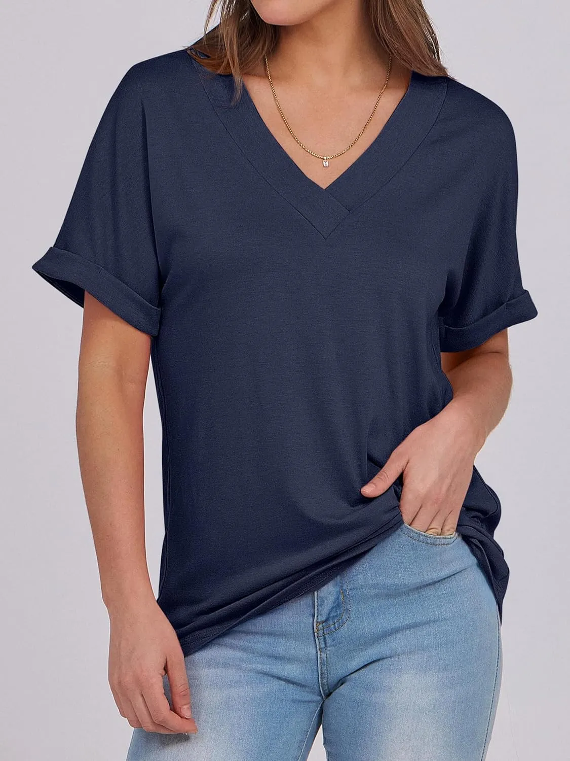 ANRABESS Womens T Shirts Short Sleeve V Neck Shirts Summer Loose Fit Dressy Tops Business Casual Blouses 2025 Basic Tees