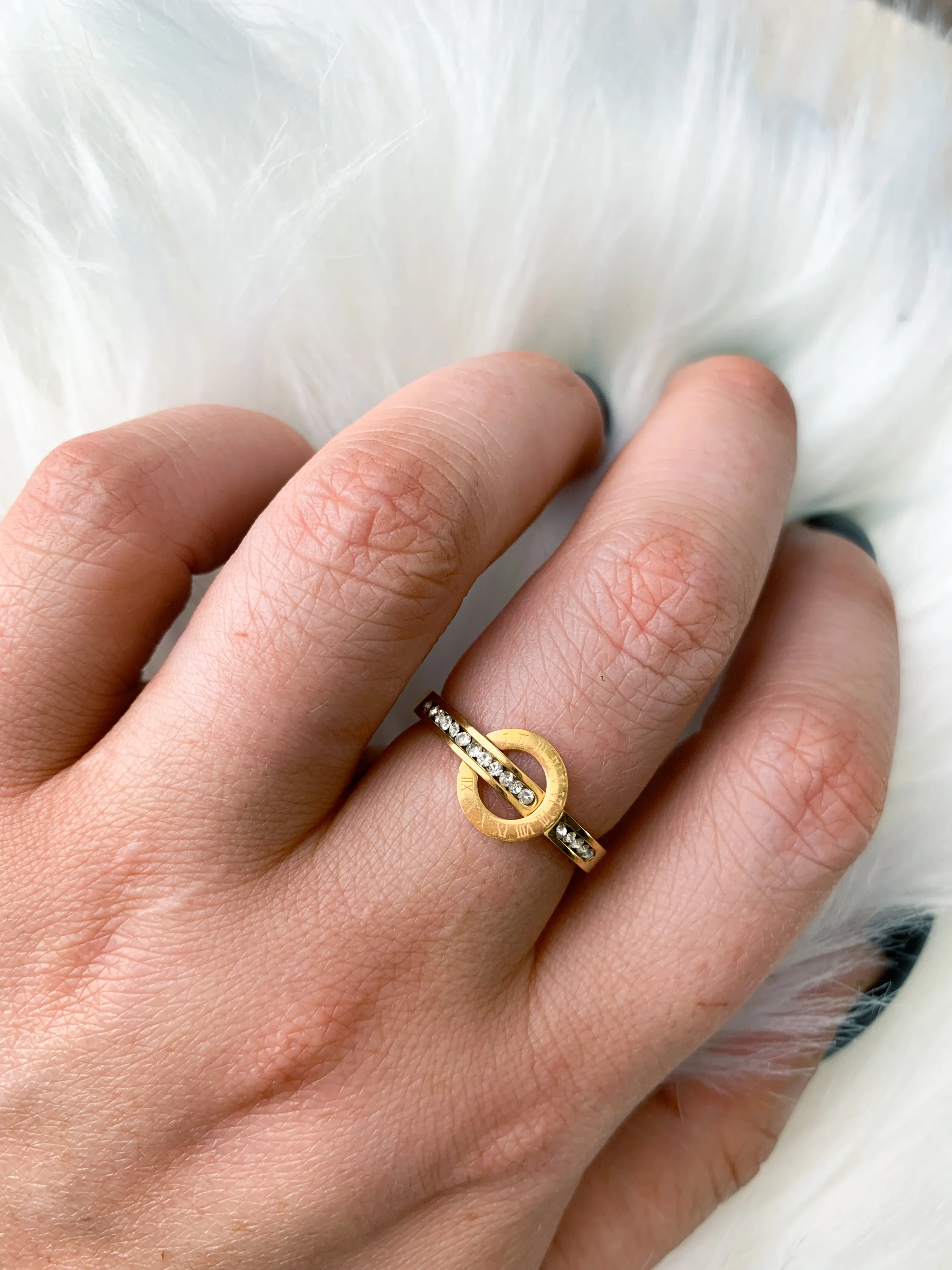 Clockwork Ring (size 6-9)