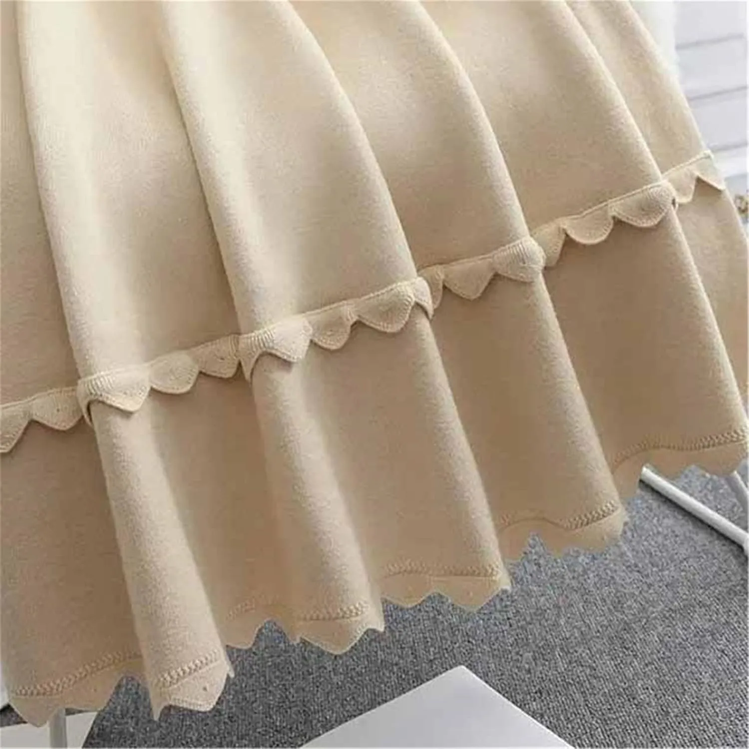 Knitted Ruffle Skirt Autumn Winter Long A-Line Skirt Women Black Elastic High Waist Wool Warm Midi Pleated Skirt