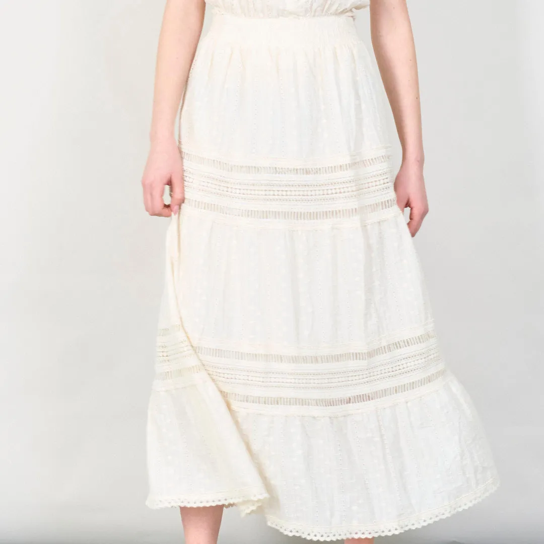 Sleeveless lace two-piece set with ruffle details wholesale