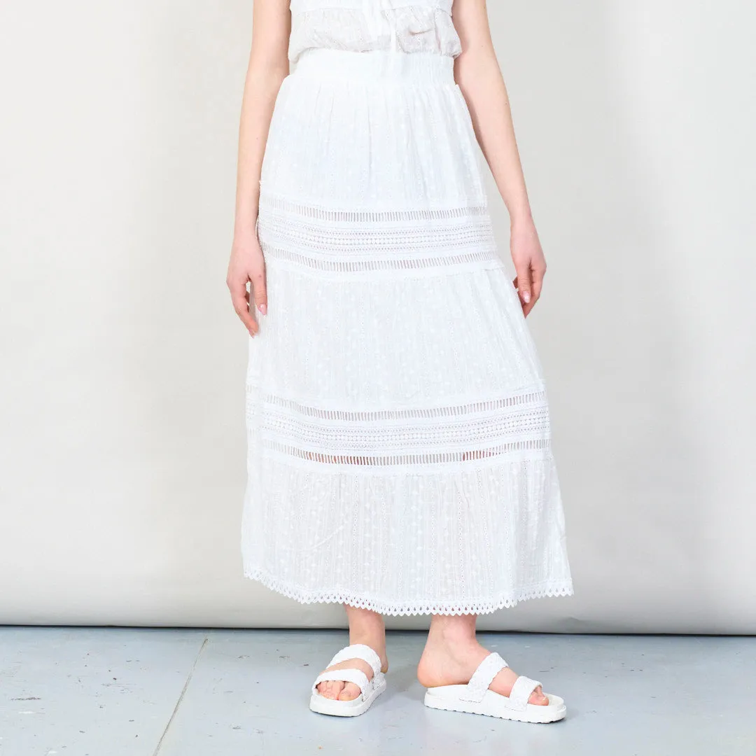 Sleeveless lace two-piece set with ruffle details wholesale