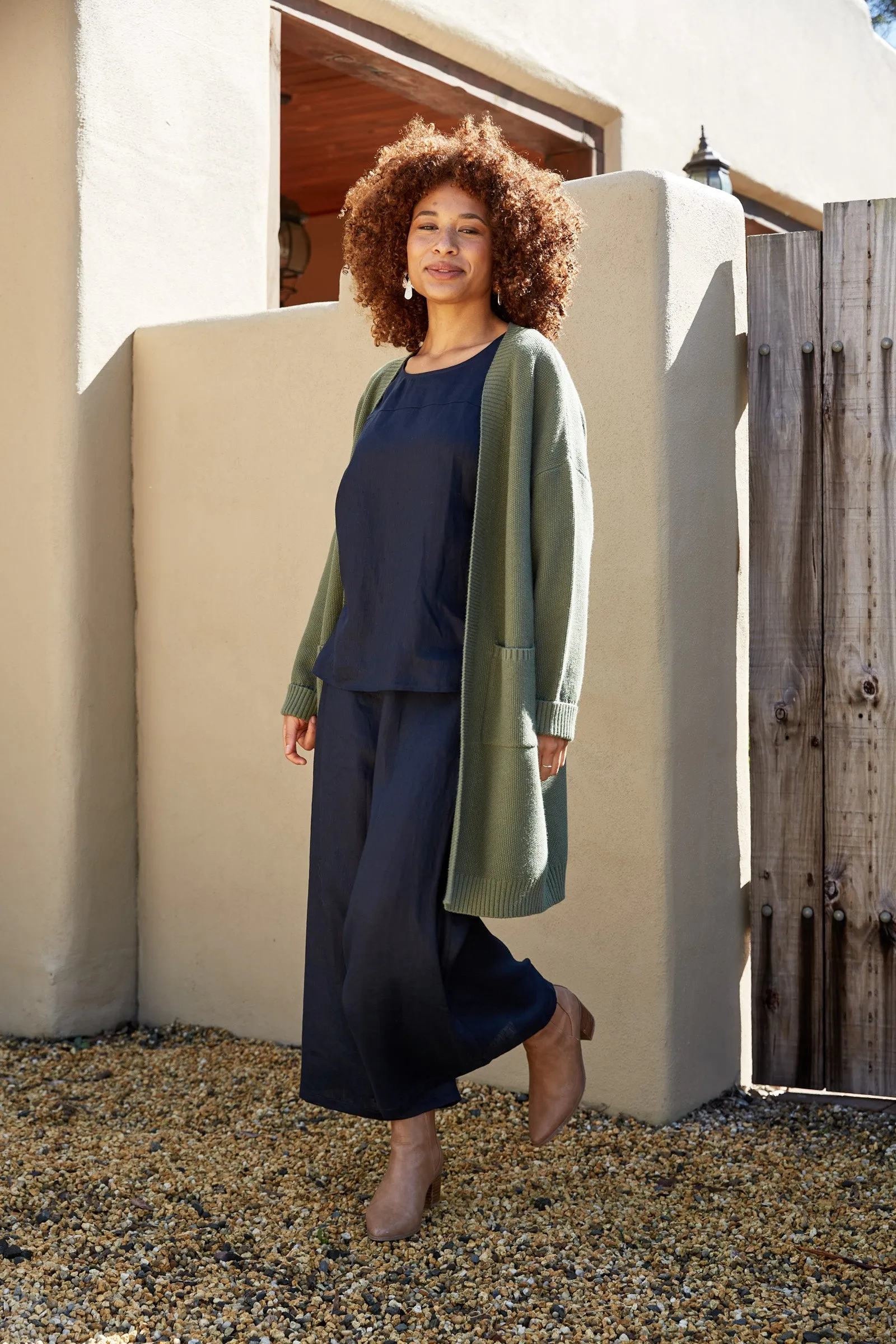 Studio Crop Pant Navy