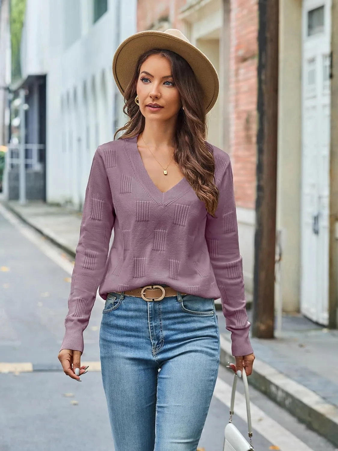 Sweaters for Women Trendy Fall Fashion 2025 Womens Long Sleeve Tops Shirts Blouses V Neck Casual Lightweight Pullover Sweater