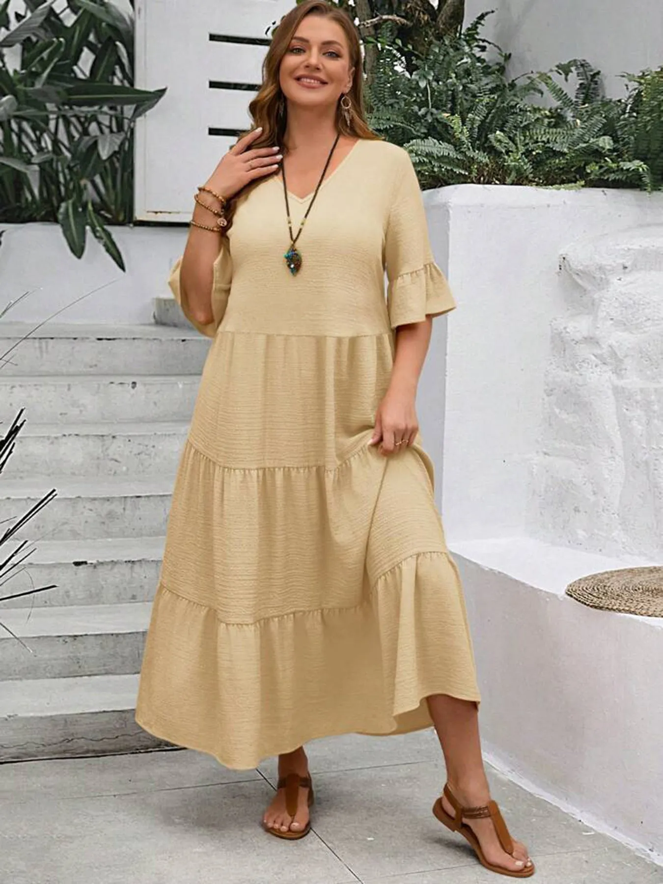 Sylis | Graceful Flowy Dress
