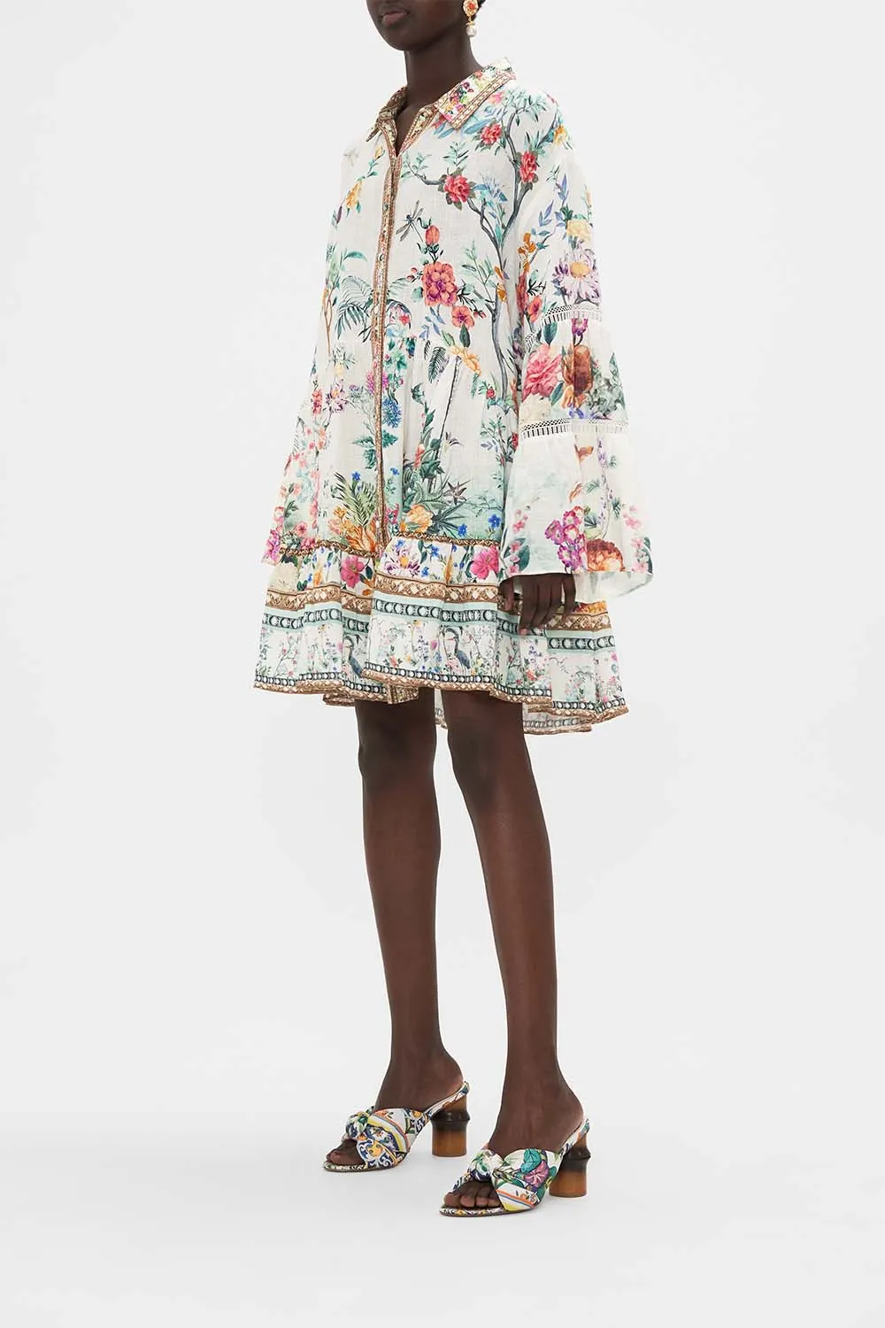 TIERED DRESS WITH LACE TRIM AT YOKE PLUMES AND PARTERRES
