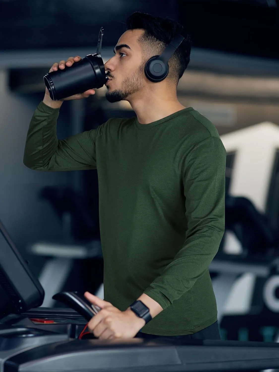 URATOT Long Sleeve Tee Shirts for Men Moisture Wicking Quick Dry Long Sleeve Sun Protection T-Shirts for Running