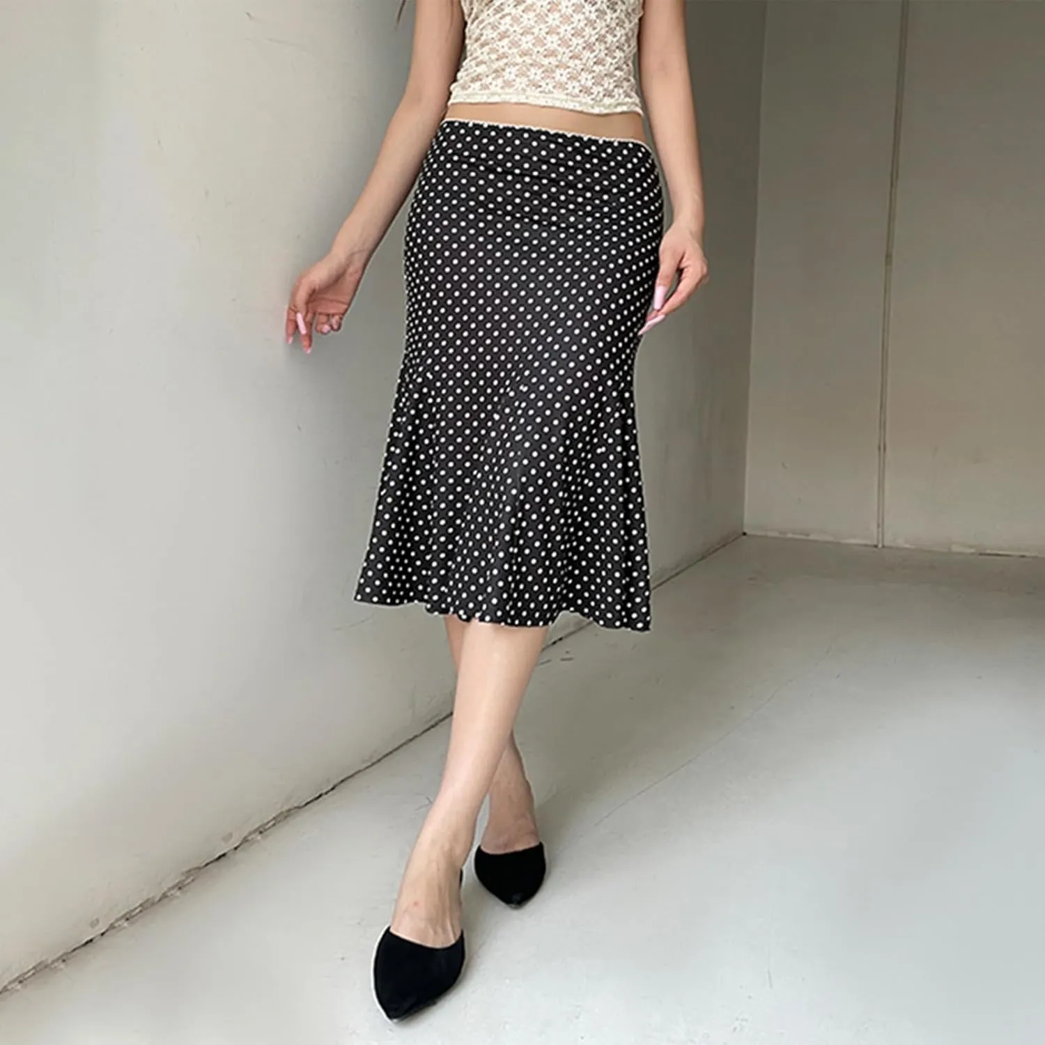 Women Y2K Ruffle Layered Maxi Skirt Elastic Waist Asymmetrical Hem Lace Trim A-line Long Skirt Holiday Vacation
